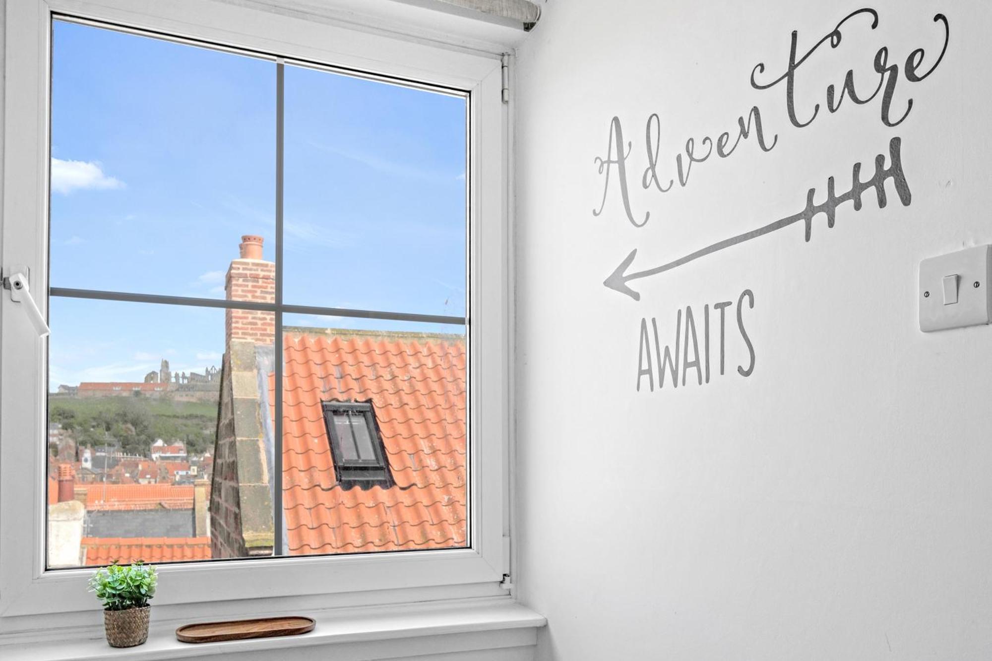Villa Adventure House - Whitby Esterno foto