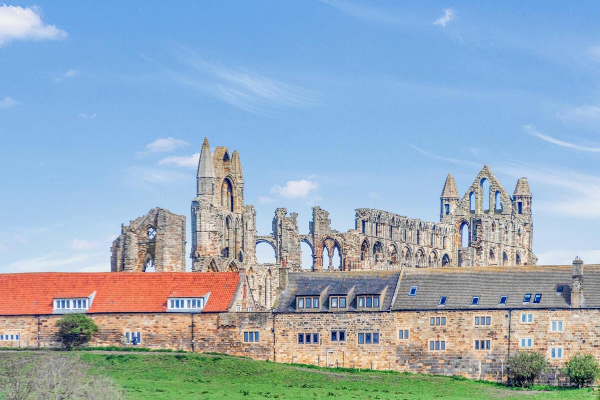 Villa Adventure House - Whitby Esterno foto